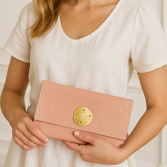 Floyd Handcrafted Leather Clutch  Sand dollar Medallion accent Blush Pink - Picture 13 of 13